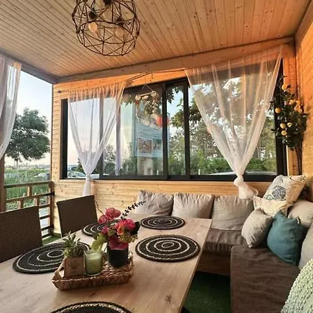 Camping еко къщи еко
