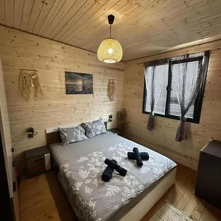 Campingplads еко къщи еко *