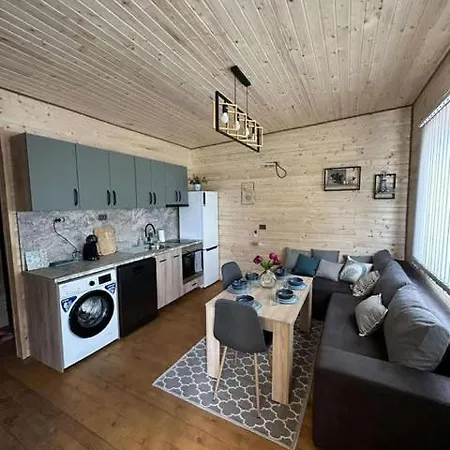 Campsite еко къщи еко