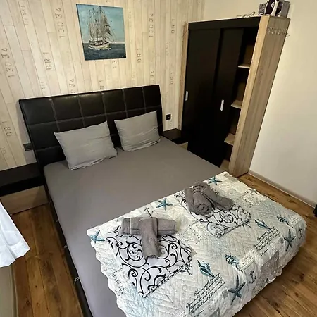 Campingplads еко къщи еко *